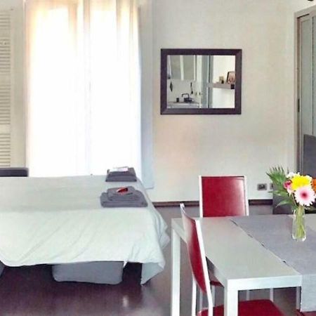 Cozy Studio Apartment - Borgo Campidoglio ตูริน ภายนอก รูปภาพ