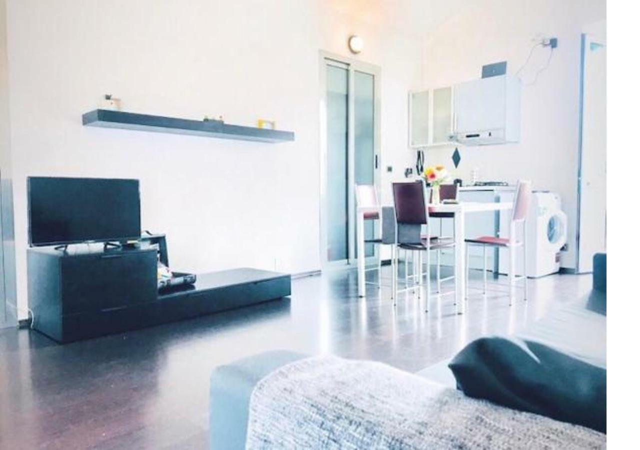 Cozy Studio Apartment - Borgo Campidoglio ตูริน ภายนอก รูปภาพ