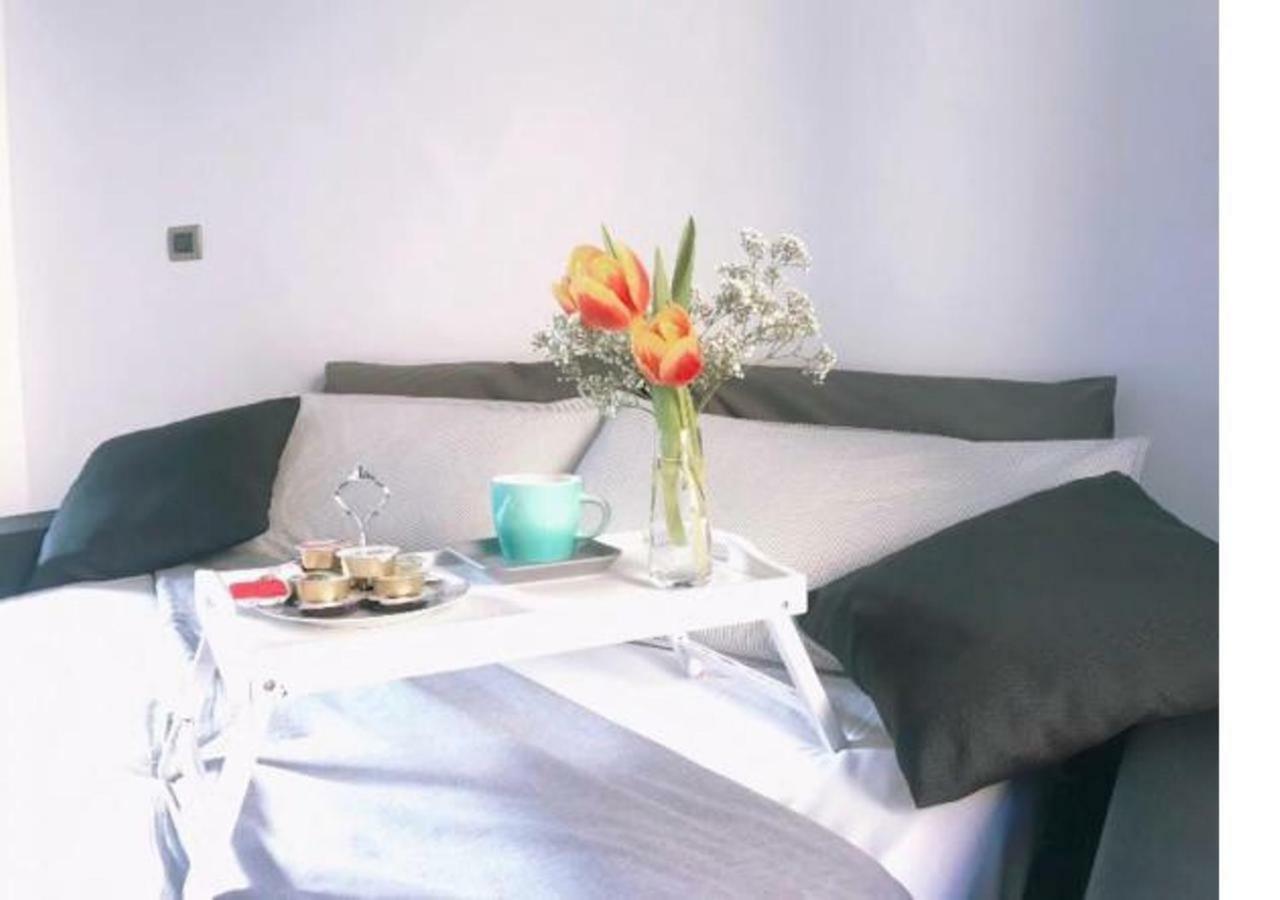 Cozy Studio Apartment - Borgo Campidoglio ตูริน ภายนอก รูปภาพ