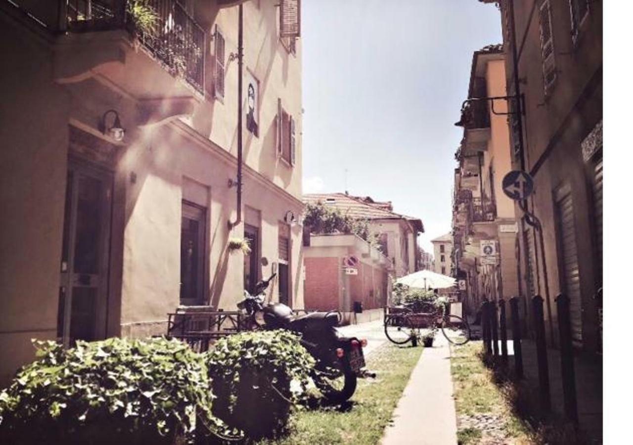 Cozy Studio Apartment - Borgo Campidoglio ตูริน ภายนอก รูปภาพ